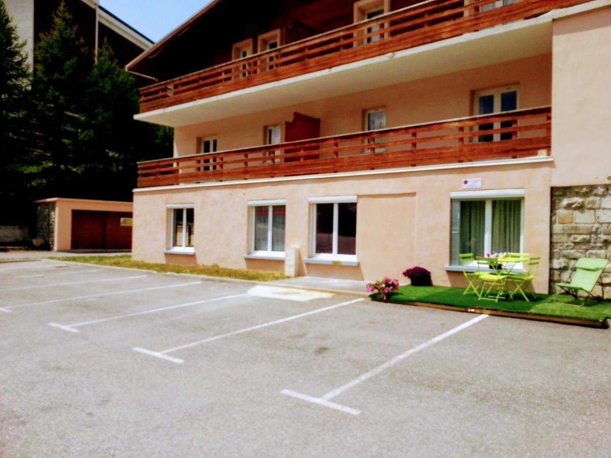 Vars, Spacieux Renove 4 Couchages Dans * Vars (Hautes-Alpes)