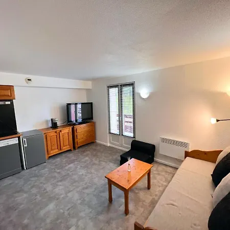 Vars, Appart Spacieux Renove 4 Couchages Dans Chalet Vars  Esterno foto