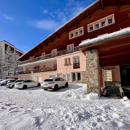 Vars, Appart Spacieux Renove 4 Couchages Dans Chalet Vars  Esterno foto