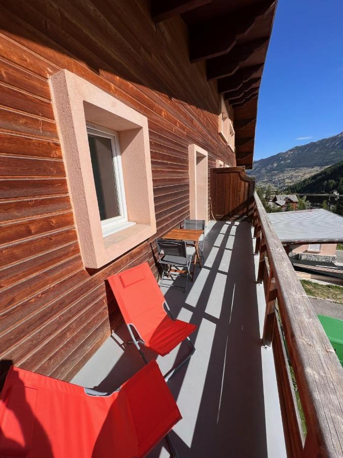 Apartment Vars, Spacieux Renove 4 Couchages Dans Vars (Hautes-Alpes)